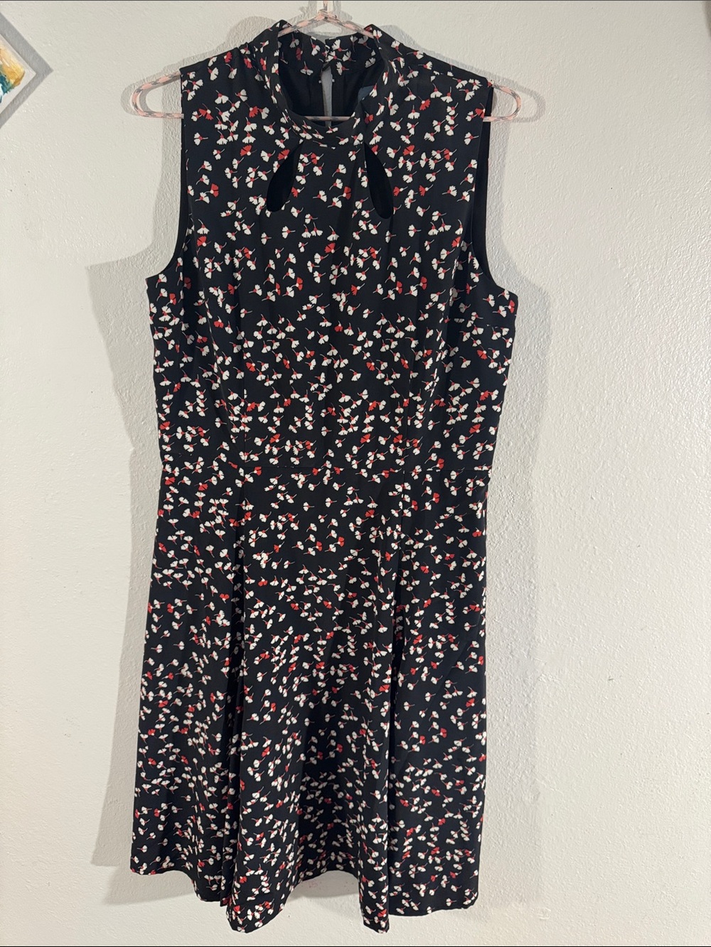 ModCloth Sleeveless Black Floral Tie-Neck Dress